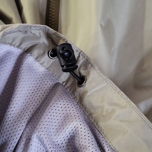 NWOT men's green wind breaker athletic sporty hooded jacket with pockets M - Picture 6 of 8